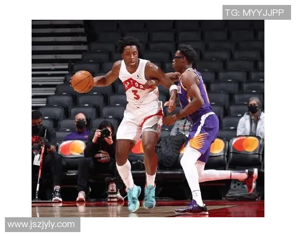 赵继克里斯多夫-奥贝克帕频频现身关键时刻,全能球员成为球队定海神针